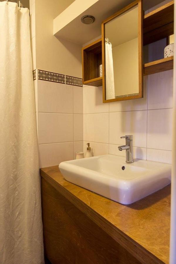 Vahe Guest House Poltsamaa Ngoại thất bức ảnh